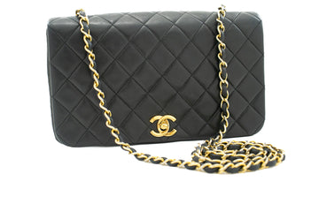 CHANEL Full Flap Chain Shoulder Bag Black Quilted Leather Leather j95