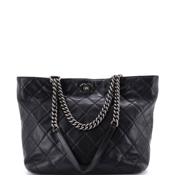 Shopping In Chains Tote Quilted Calfskin Large