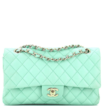 Classic Double Flap Bag Quilted Caviar Medium