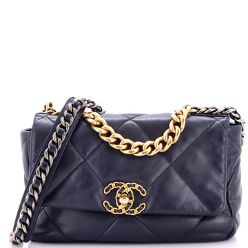 19 Flap Bag Quilted Leather Medium