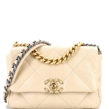 19 Flap Bag Quilted Leather Medium