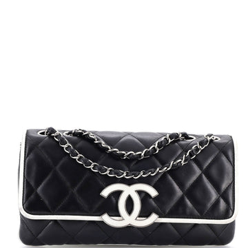 Divine Flap Bag Quilted Lambskin Medium