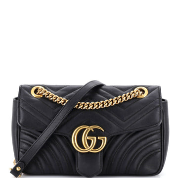 GG Marmont Flap Bag Matelasse Leather Medium