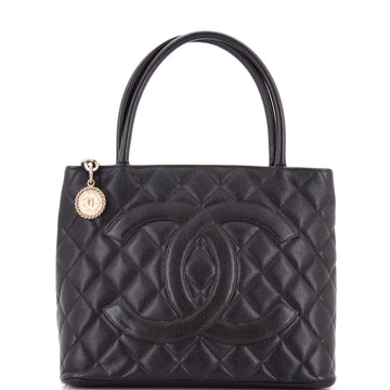 Medallion Tote Quilted Caviar