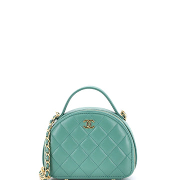 Chic Riviera Vanity Case with Chain Quilted Lambskin