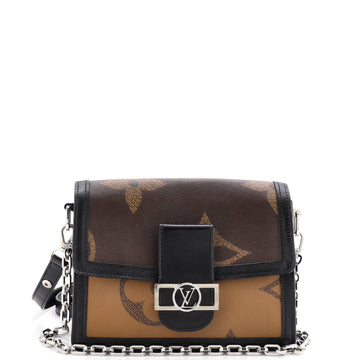 Dauphine Shoulder Bag Reverse Monogram Giant MM