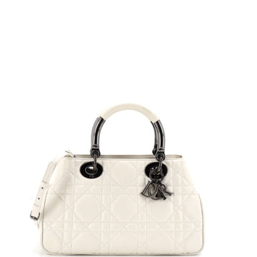 Lady 95.22 Bag Cannage Embossed Leather Medium