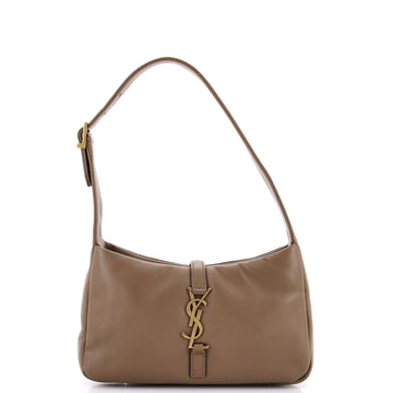 Le 5 a 7 Hobo Leather Small