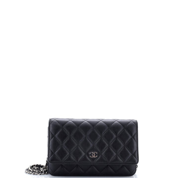 Wallet on Chain Quilted Lambskin
