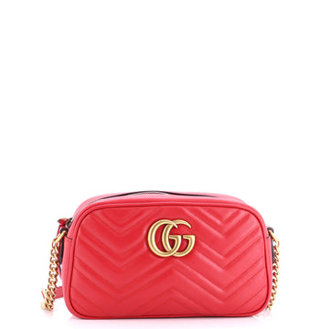 GG Marmont Shoulder Bag Matelasse Leather Small
