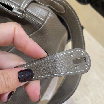 Lindy Bag Leather 30