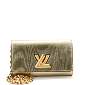 Twist Chain Wallet Gravity Gold Calfskin