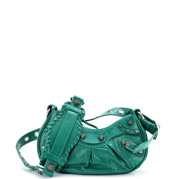 Le Cagole Giant Studs Shoulder Bag Leather XS