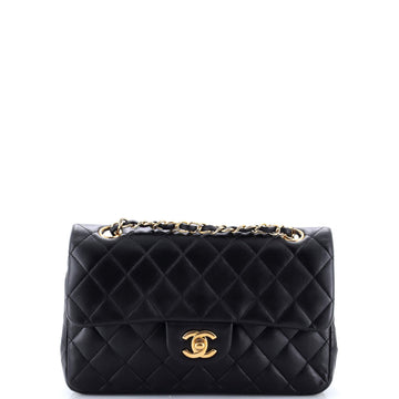 Vintage Classic Double Flap Bag Quilted Lambskin Small