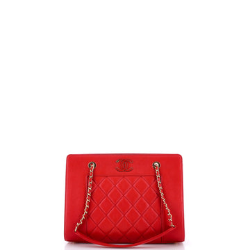 Mademoiselle Vintage Shopping Tote Quilted Sheepskin Small