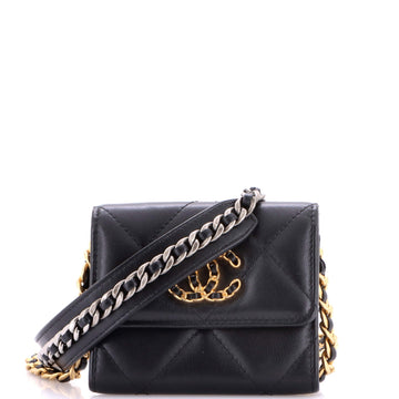19 Card Holder on Chain Quilted Leather