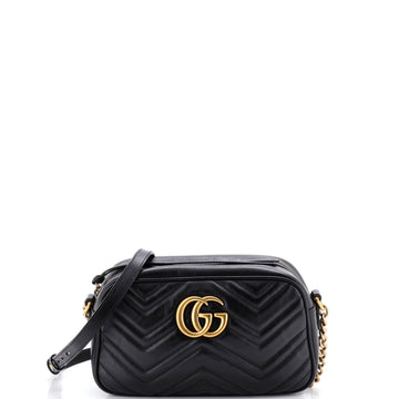GG Marmont Shoulder Bag Matelasse Leather Small