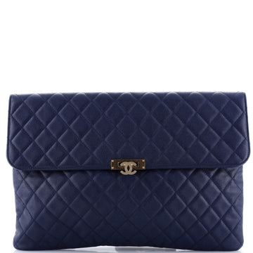 Golden Class O Case Clutch Quilted Caviar Large