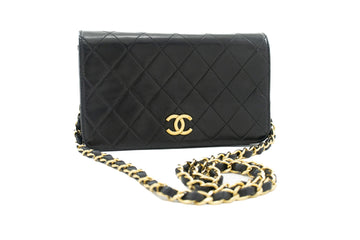 CHANEL Full Flap Chain Shoulder Bag Clutch Black Quilted Leather j67