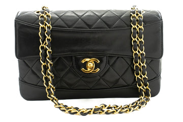 CHANEL Vintage Classic Chain Shoulder Bag Flap Quilted Leather j97