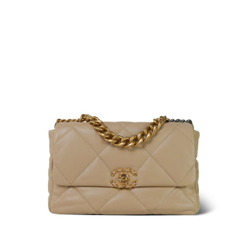 21B Beige leather Quilted 19 Flap Medium/Large Mixed Hardware