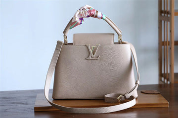 Fashion Lu-Vi bags - 8377