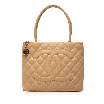 Medallion Tote Quilted Caviar
