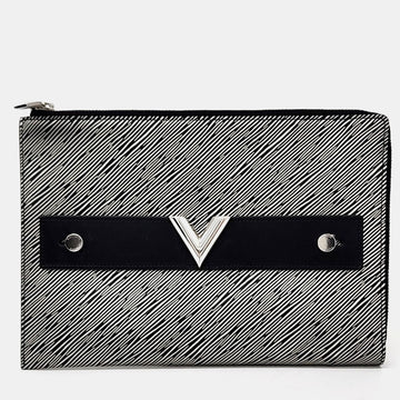 clutch bag