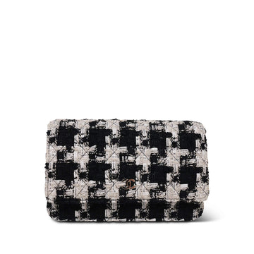 20S Ecru Black & White Ribbon Tweed Quilted Wallet On Chain WOC