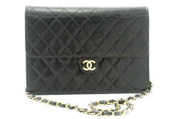 CHANEL Chain Shoulder Bag Clutch Black Quilted Flap Leather Purse k11