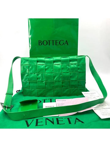 Luxury Bottega Veneta Luxury Bottega Veneta Cassette Bag Maxi Cross