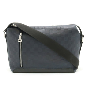 Louis Vuitton Discovery  Canvas Shoulder Bag