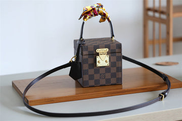 Fashion Lu-Vi bags - 9344