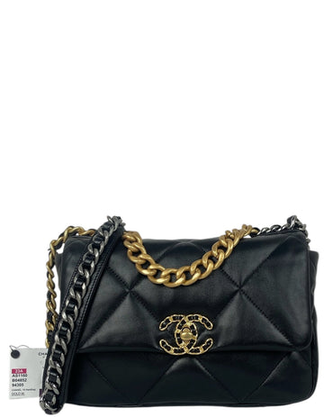 Chanel NWT Black Lambskin Quilted Medium 19 Bag