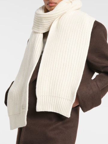 Knit Signature Cashmere Scarf