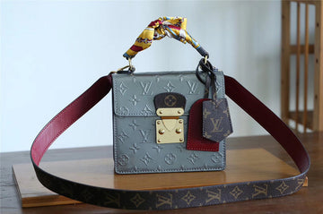 Fashion Lu-Vi bags - 8040