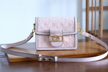 Fashion Lu-Vi bags - 8124