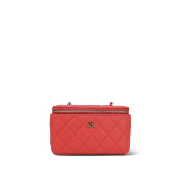 23C Red leather Quilted Classic Vanity Case With Chain LGHW