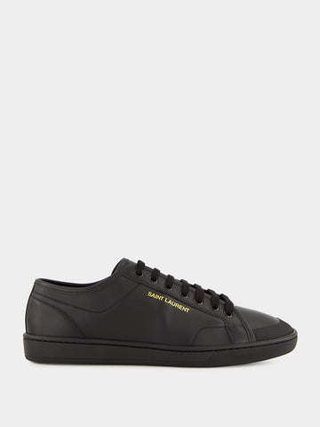 Gym Sneakers in Black Smooth Leather