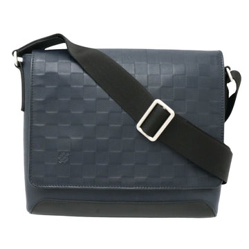 Louis Vuitton District  Leather Shoulder Bag