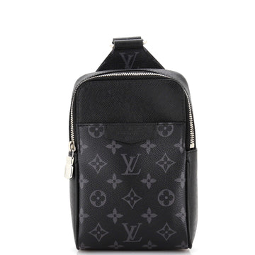 Outdoor Slingbag Monogram Taigarama