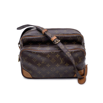 LOUIS VUITTON Vintage Monogram Canvas Nil Messenger Bag M45244