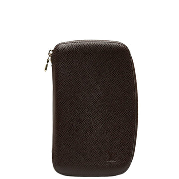 Louis Vuitton Etui Voyage  Leather Wallet