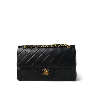Black leather Quilted Medium Double Flap Bag GHW