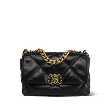 Black leather Quilted Small 19 Flap MHW
