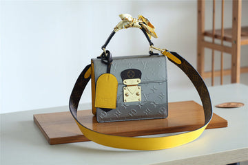 Fashion Lu-Vi bags - 8045
