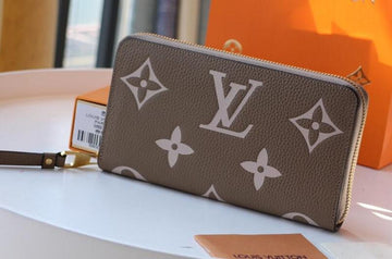 Lorae - LOV Bags - 2700