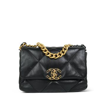 Black leather Quilted Small 19 Flap MHW