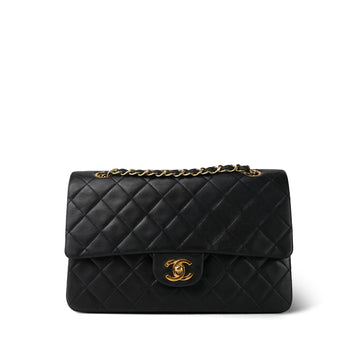 Black leather Quilted Classic Flap Medium Gold Hardware