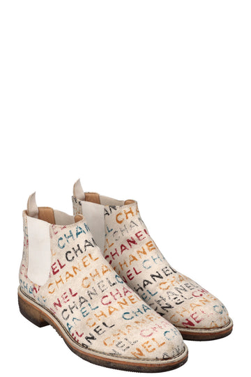 CHANEL Logo Ankle Boots Off-White
